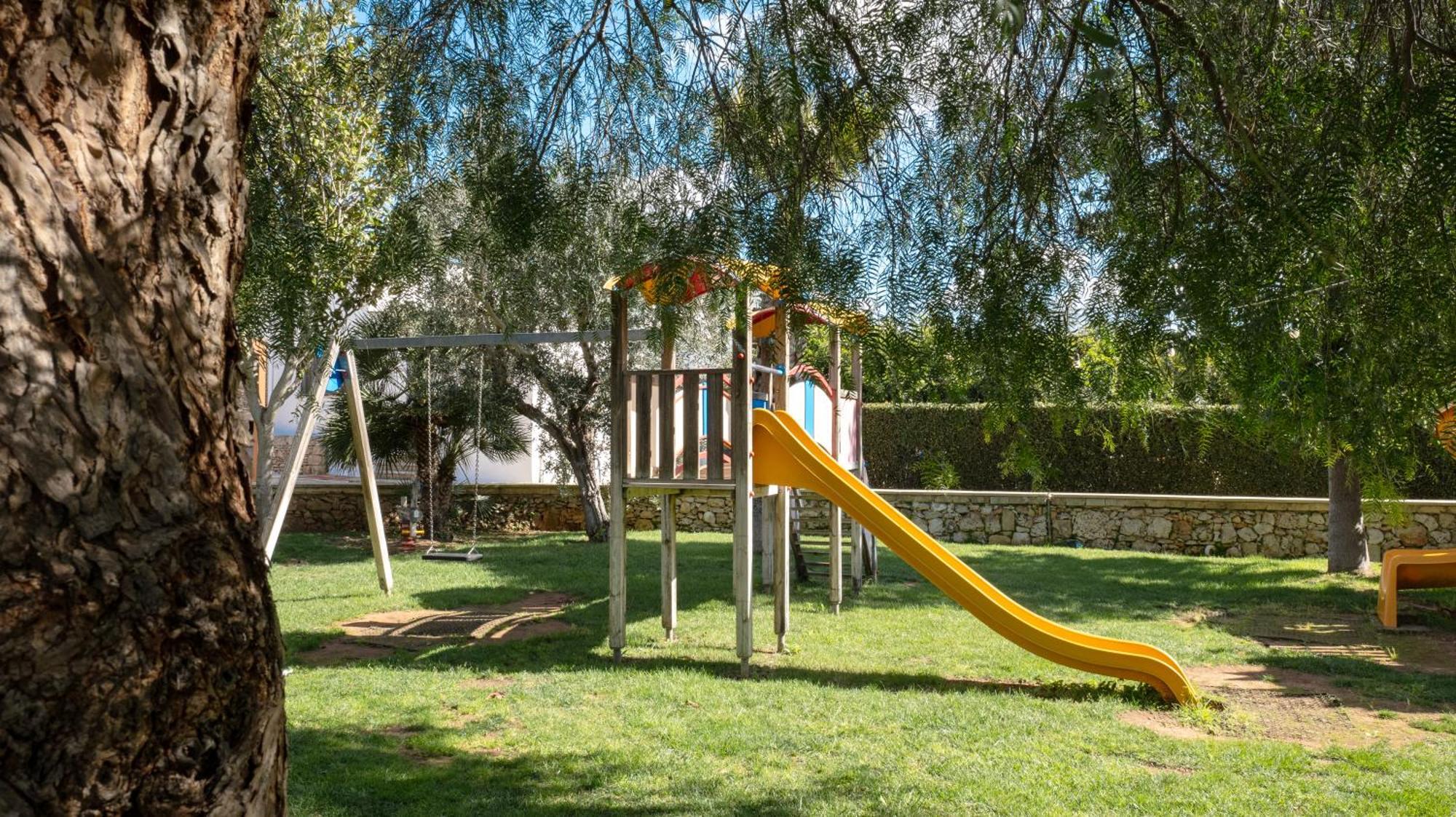 Borgo Specchia Natural Resort Екстериор снимка