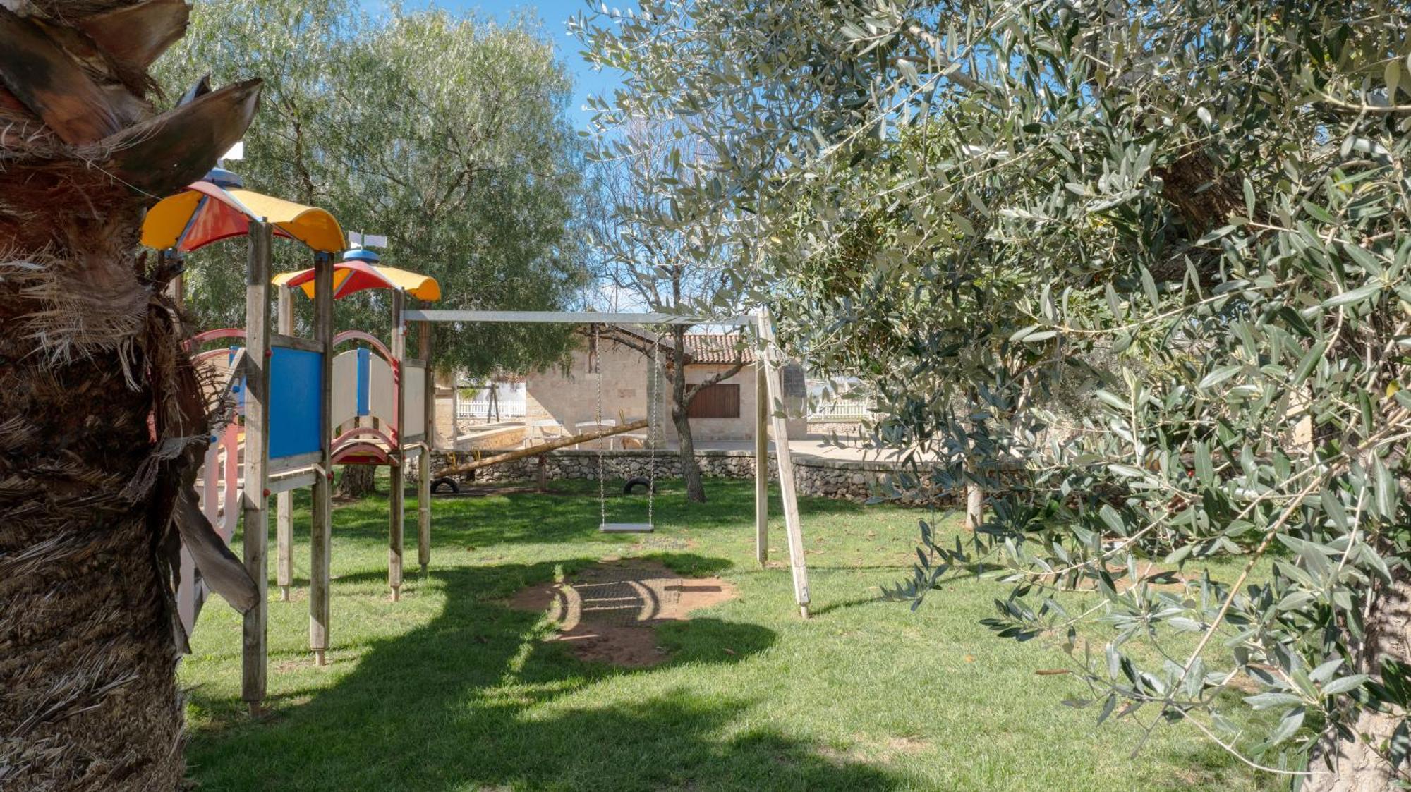 Borgo Specchia Natural Resort Екстериор снимка