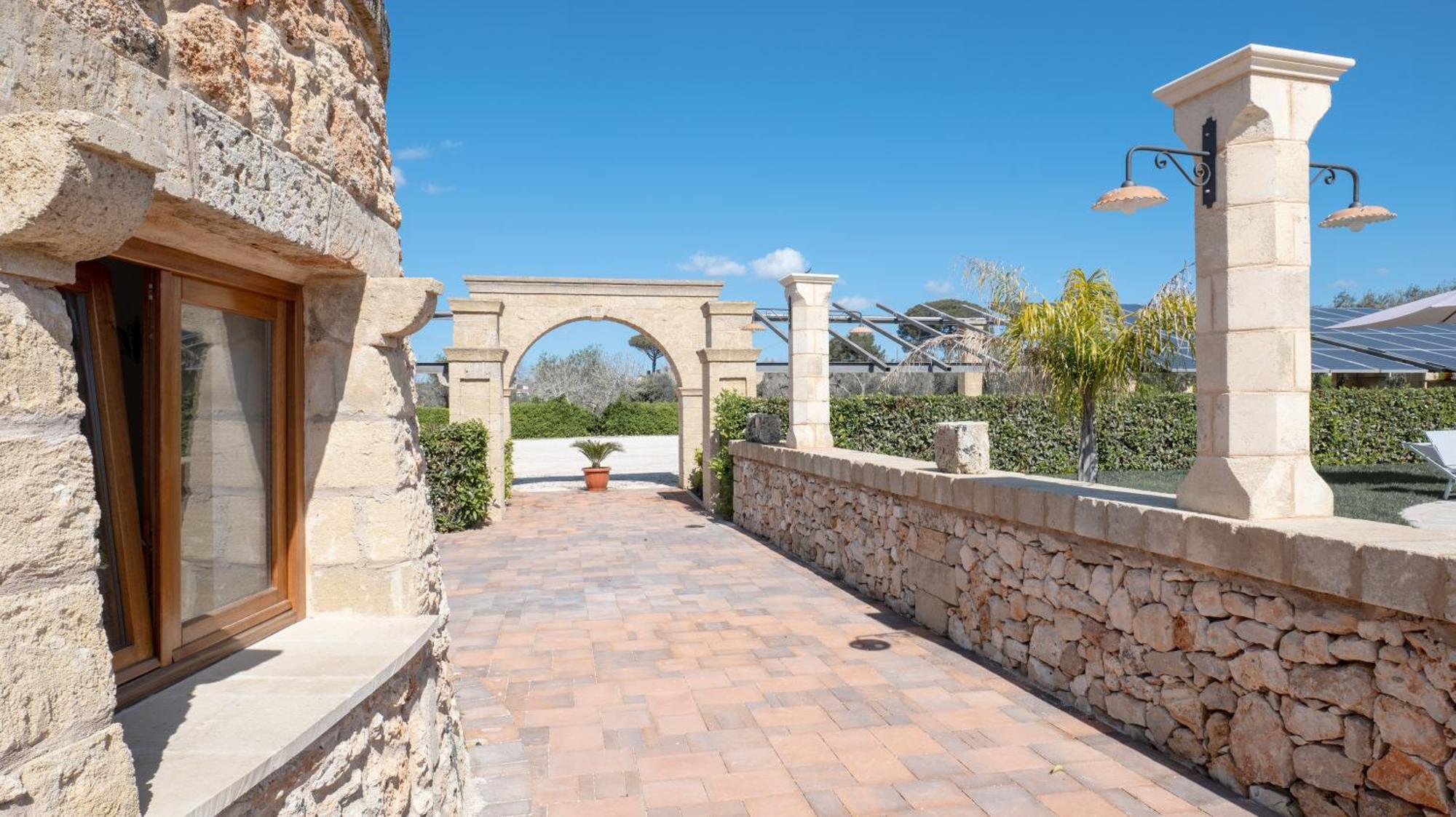 Borgo Specchia Natural Resort Екстериор снимка