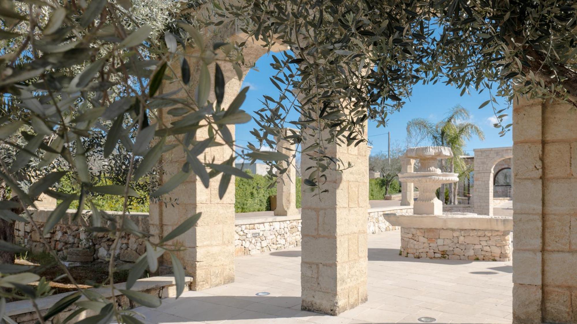 Borgo Specchia Natural Resort Екстериор снимка