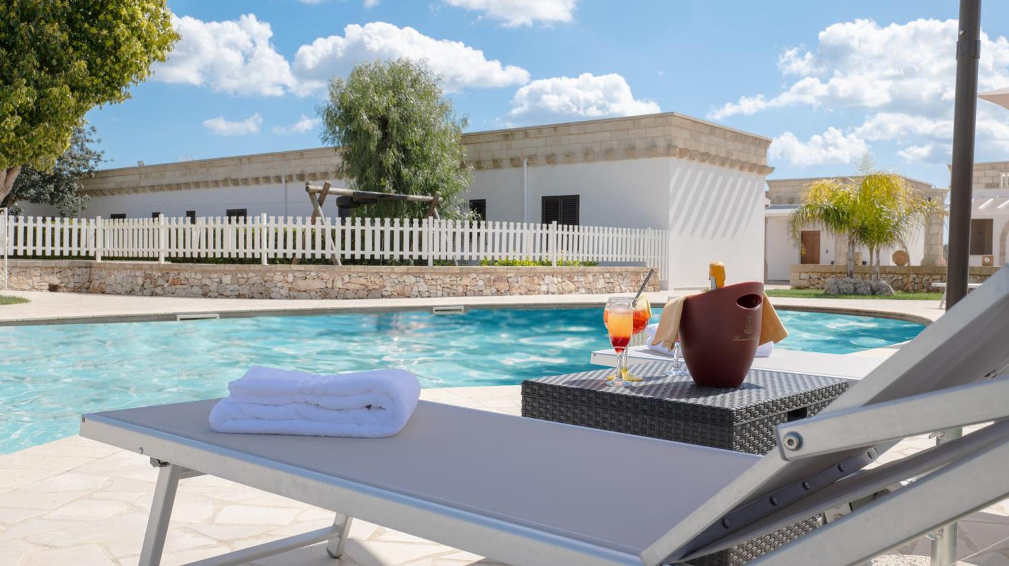 Borgo Specchia Natural Resort Екстериор снимка